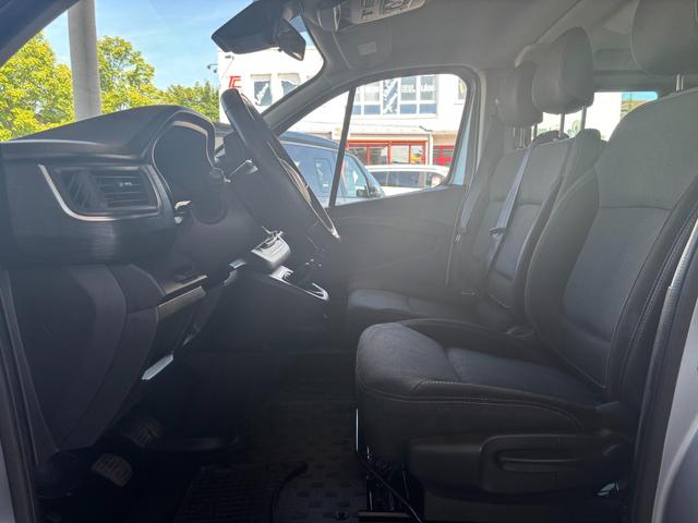 Renault Trafic L2H1 3,0t (8/9 Sitze) Life 