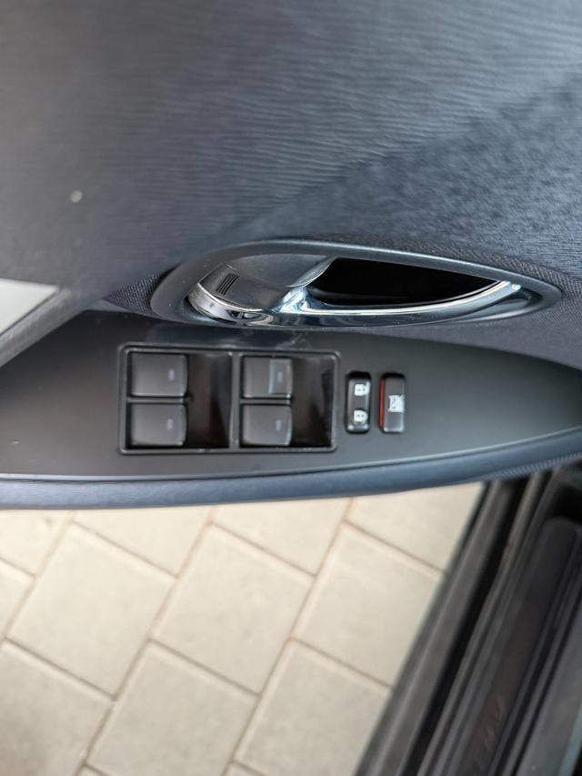 Toyota Avensis Combi Edition 