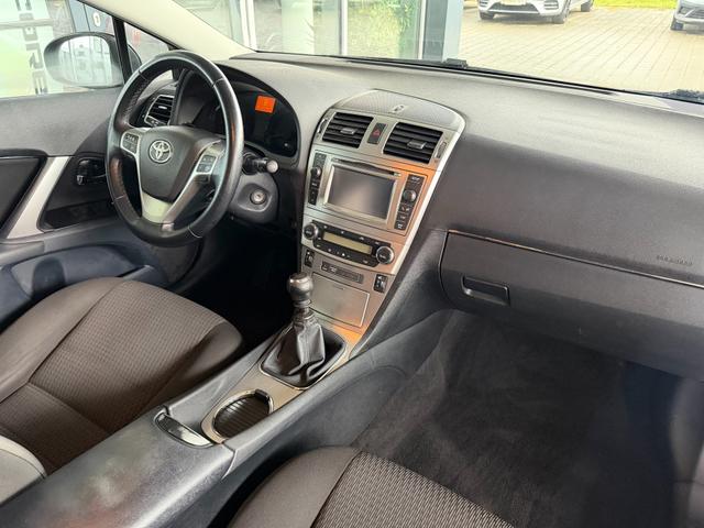 Toyota Avensis Combi Edition 