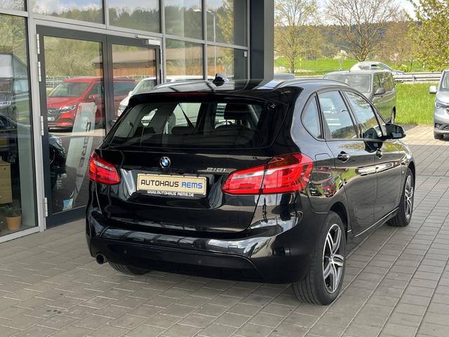 BMW 2er Active Tourer 218 i Sport Line 