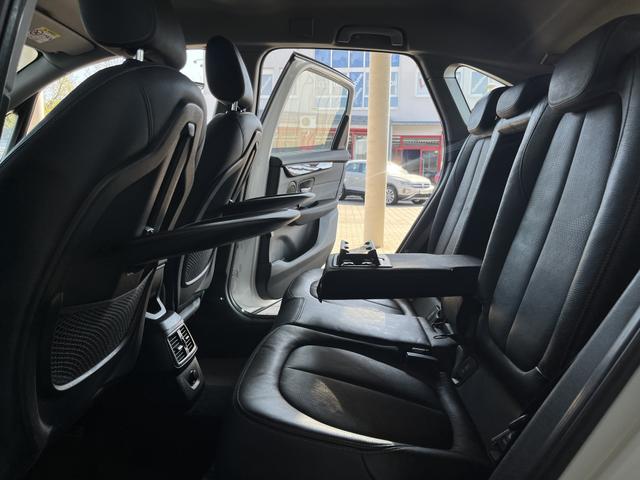 BMW 2er Active Tourer 220 i Luxury Line 