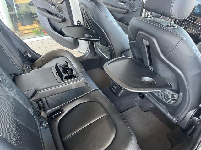 BMW 2er Active Tourer 220 i Luxury Line 