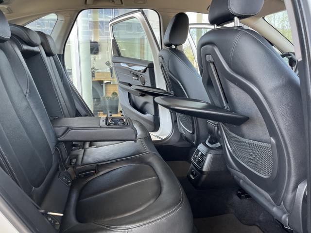 BMW 2er Active Tourer 220 i Luxury Line 