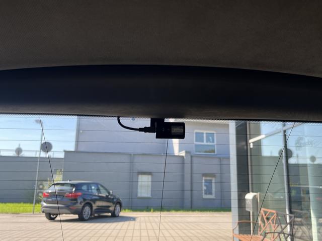 BMW 2er Active Tourer 220 i Luxury Line 