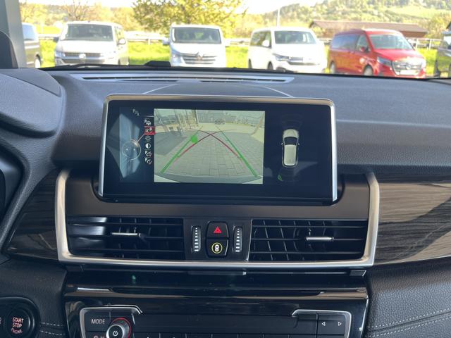 BMW 2er Active Tourer 220 i Luxury Line 