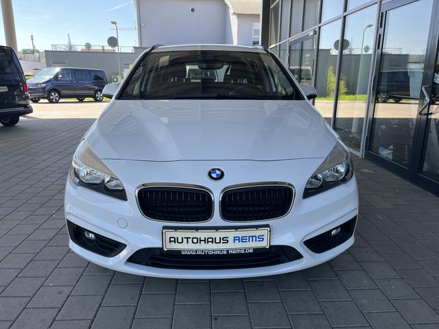 BMW 2er Active Tourer 216 d Advantage 