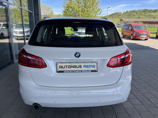 BMW 2er Active Tourer 216 d Advantage 