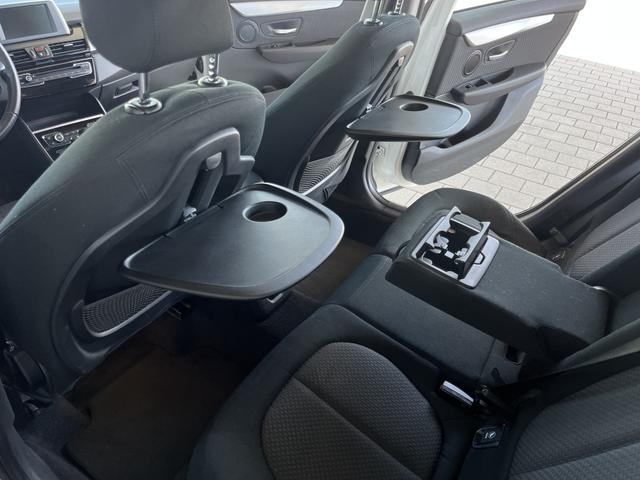 BMW 2er Active Tourer 216 d Advantage 