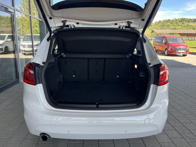 BMW 2er Active Tourer 216 d Advantage 