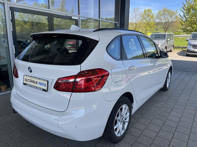 BMW 2er Active Tourer 216 d Advantage 