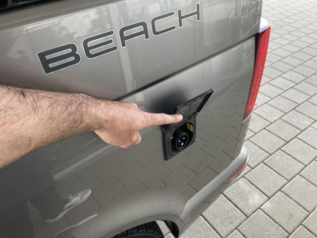 Volkswagen T6.1 California Beach Camper FWD 
