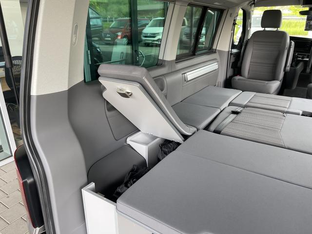 Volkswagen T6.1 California Beach Camper FWD 