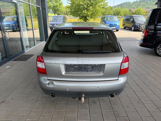 Audi A4 Avant 2.4 