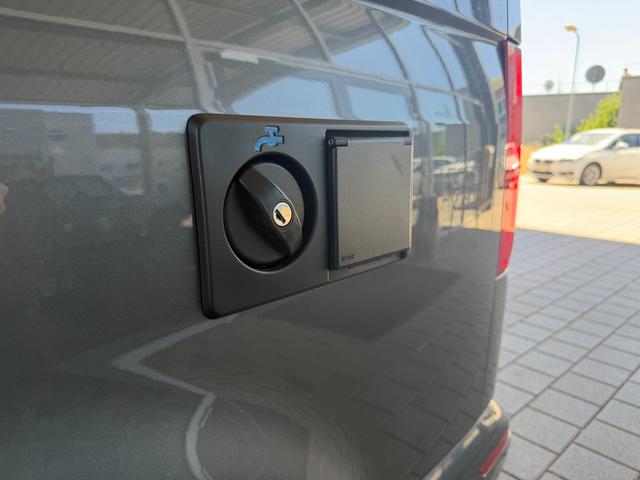Volkswagen California Ocean Edition FWD 