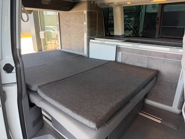 Volkswagen T6.1 California Ocean FWD 