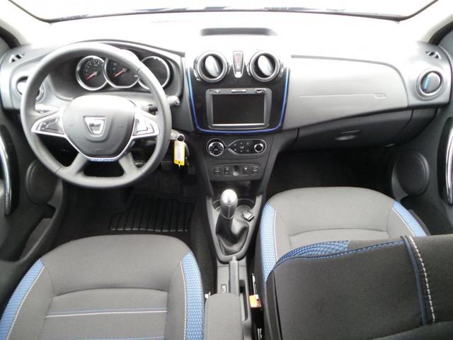 Dacia Sandero Stepway TCe 100 Celebration, Klimaautomatik, PDC R&uuml;ckfahrkamera 