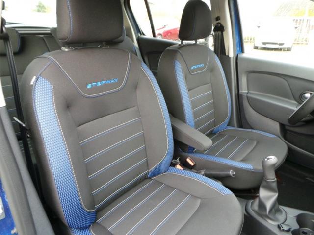 Dacia Sandero Stepway TCe 100 Celebration, Klimaautomatik, PDC R&uuml;ckfahrkamera 