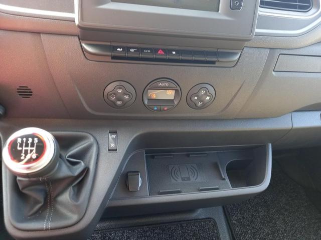 Renault Master Kastenwagen hoch + lang L2H2 Red Edition, AHK, Navi, Kamera dCi 150 
