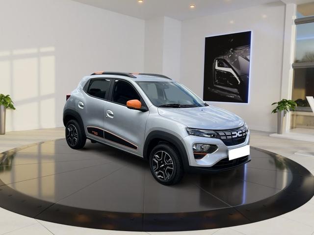 Lagerfahrzeug Dacia Spring - wie Extreme - CCS Navi Klima Leder Electric 45