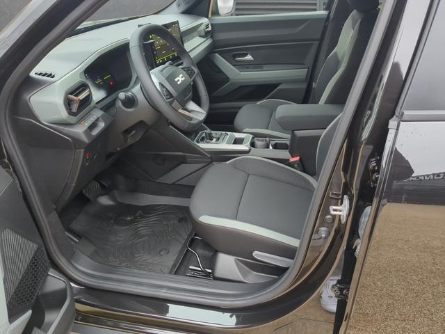 Dacia Duster Extreme Navi+SHZ+PDC Hybrid 140 