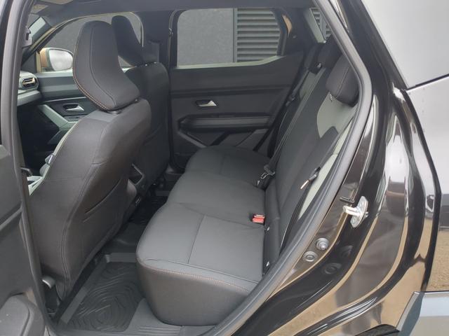 Dacia Duster Extreme Navi+SHZ+PDC Hybrid 140 