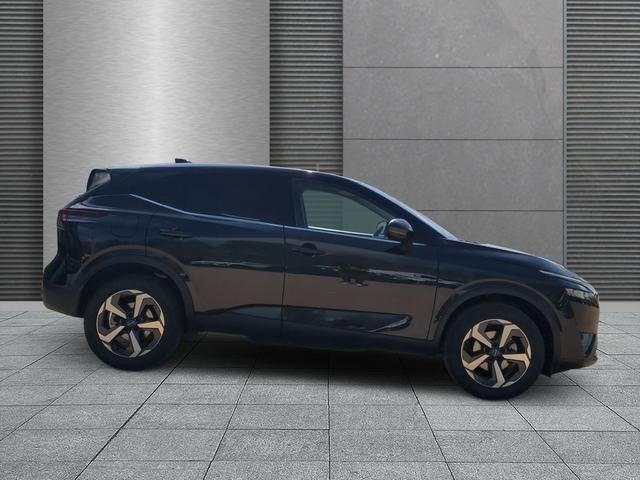Nissan Qashqai N-Connecta SHZ+LKHZ 1.3 DIG-T CVT 
