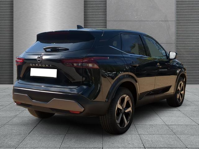 Nissan Qashqai N-Connecta SHZ+LKHZ 1.3 DIG-T CVT 