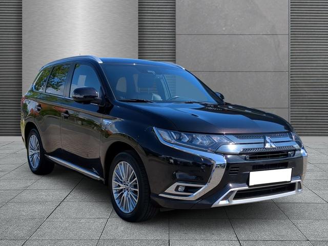 Mitsubishi Outlander - PHEV TOP Plug-in Hybrid 2.4