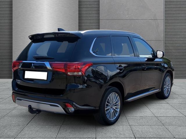 Mitsubishi Outlander PHEV TOP Plug-in Hybrid 2.4 