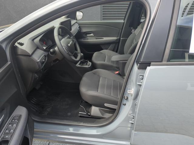 Dacia Sandero Expression SHZ ALU PDC TCe 90 CVT 