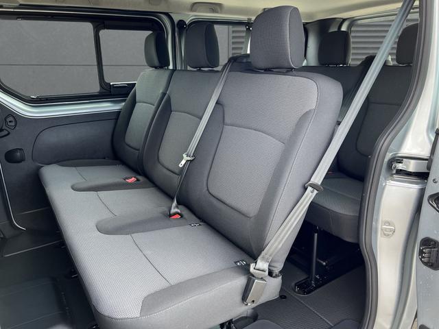 Renault Trafic L2H1 3,0t Grand Equilibre SHZ AHK 2 Schiebetüren dCi 170 EDC 
