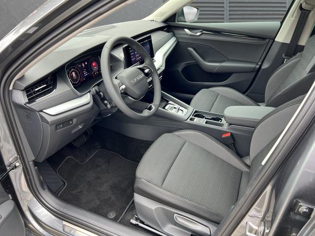 Skoda Octavia Combi Selection 5 Jahre Garantie+Winterpaket+LED 2.0 TDI DSG 