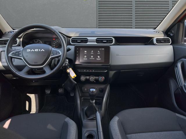 Dacia Duster Essential+AHK+8-fach bereift TCe 100 ECO-G 