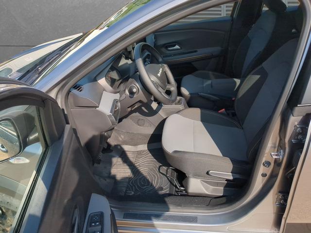 Dacia Sandero Stepway Extreme SHZ+PDC+LED TCe 100 ECO-G 