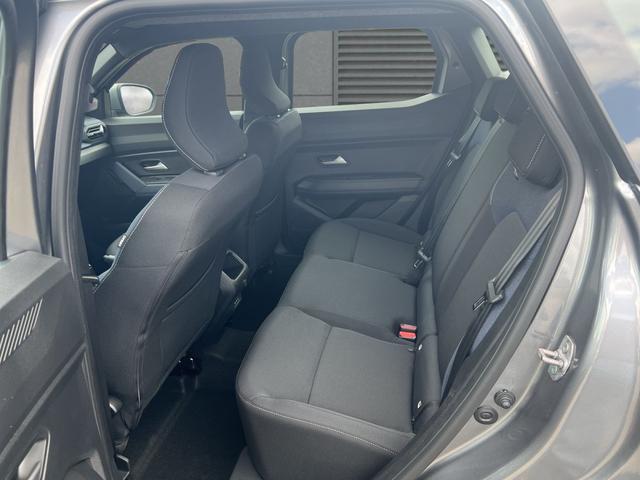 Dacia Duster Expression LKHZ+GJR+SHZ+RFK TCe 130 4x4 
