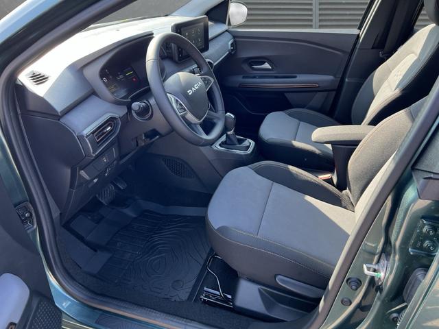 Dacia Jogger Extreme+ 7-S+Navi+SHZ+RFK TCe 140 Hybrid 