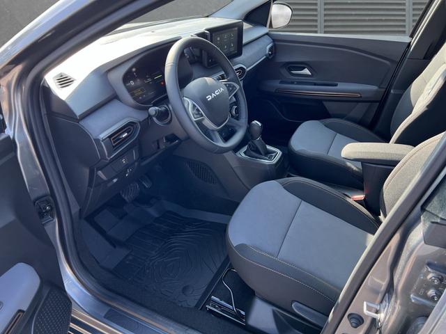 Dacia Jogger Extreme+ 7-S+Navi+SHZ+RFK TCe 140 Hybrid 