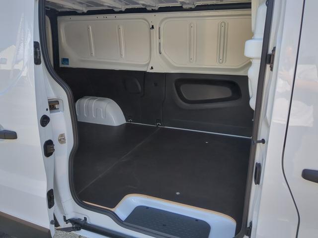 Renault Trafic Kastenwagen L2H1 3,0t Komfort Klima PDC hinten dCi 150 