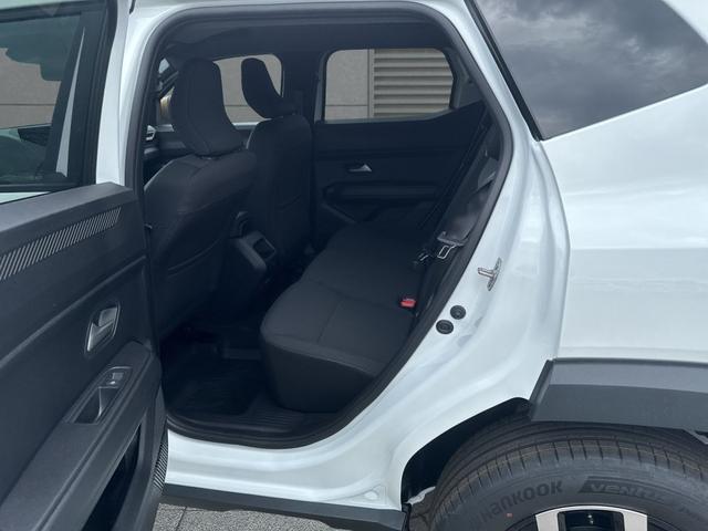 Dacia Duster Extreme+Winterpaket+RFK+Klimaauto Hybrid 140 