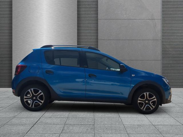 Dacia Sandero Stepway Black & White AHK+GJR+RFK+ TCe 90 