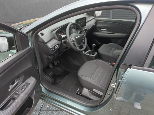 Dacia Sandero Expression Klima+SHZ+PDC TCe 90 