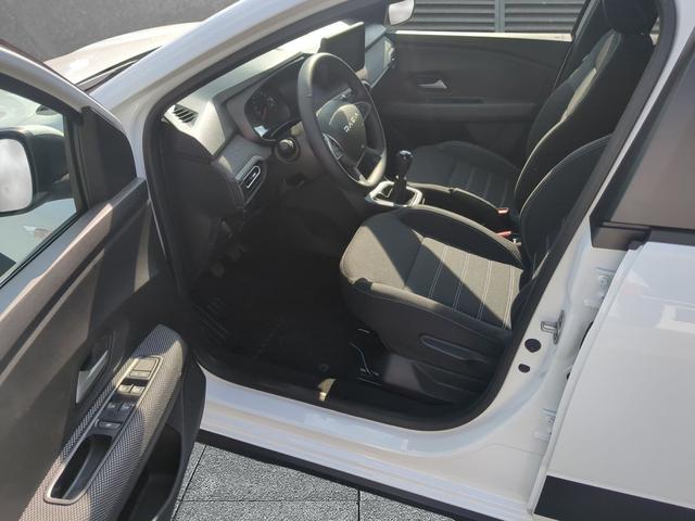 Dacia Jogger Expression 7-Sitzer SHZ+RFK+PDC+LED TCe 110 