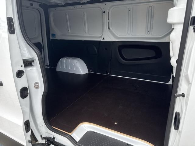 Renault Trafic Kastenwagen L2H1 3,0t Komfort Klima PDC hinten dCi 130 