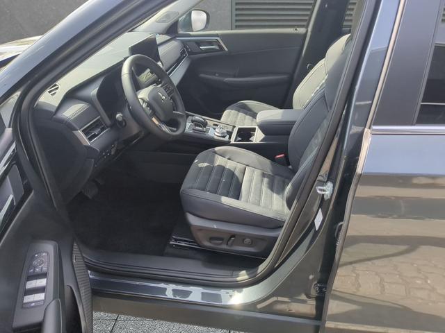 Mitsubishi Outlander Intro Edition Plug-in Hybrid 2.4 