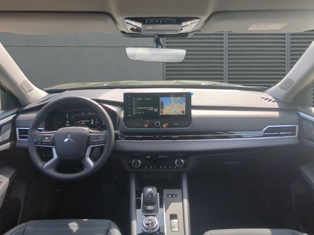 Mitsubishi Outlander Intro Edition Plug-in Hybrid 2.4 