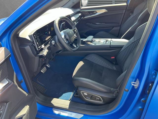 Renault Rafale Atelier Alpine Pano+RFK+SHZ+ PlugIn Hybrid 