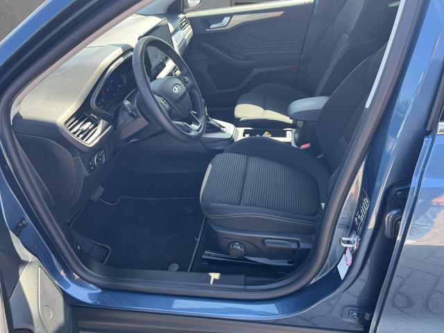 Ford Focus Turnier Titanium X+Winterpaket+LED+RFK 1.0 EcoBoost Powershift Autom. 