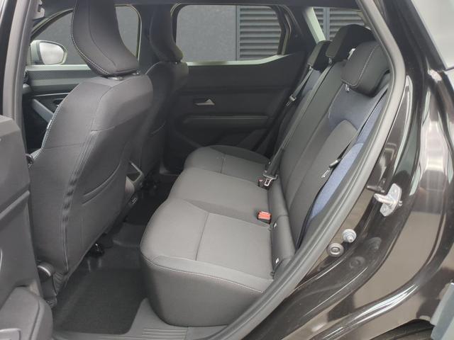 Dacia Duster Expression SHZ RFK Hybrid 140 