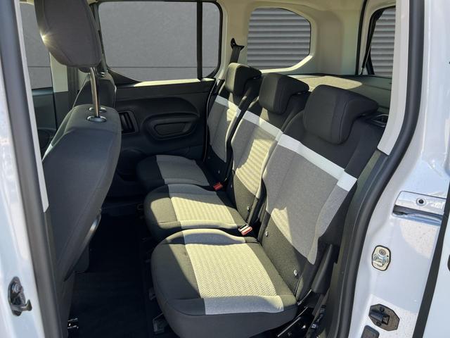 Citroën Berlingo Plus MPV M+LED+Carplay+PDC BlueHDi 130 