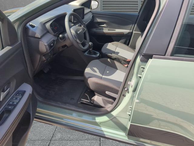 Dacia Sandero Stepway Extreme SHZ RFK TCe 90 CVT 